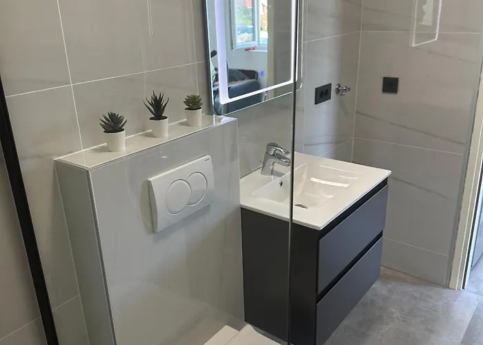 Roni Apartamento *