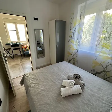 Apartment Roni Zadar