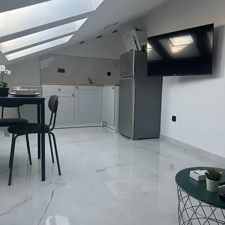 Roni Apartamento Zadar
