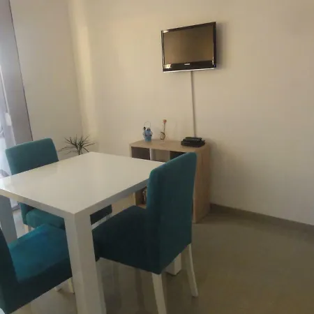 Apartamento Roni