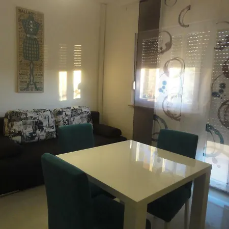 Roni Apartamento