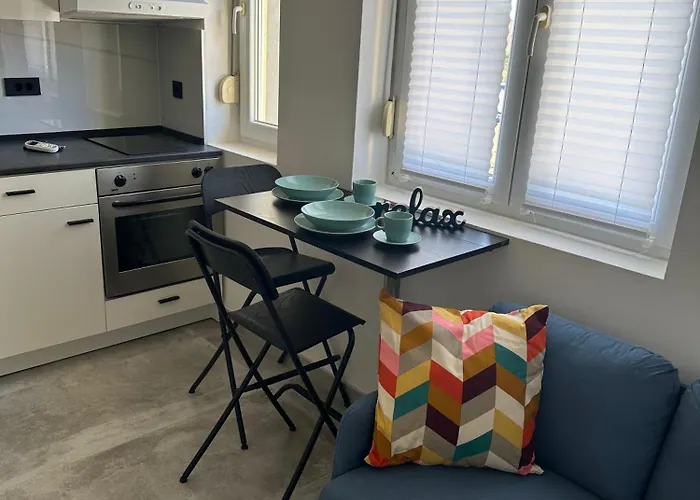 罗尼公寓 扎达尔