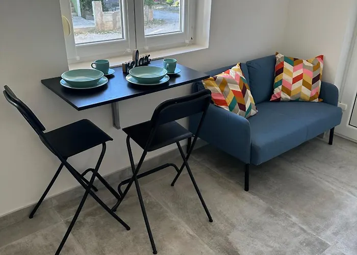 罗尼公寓 扎达尔